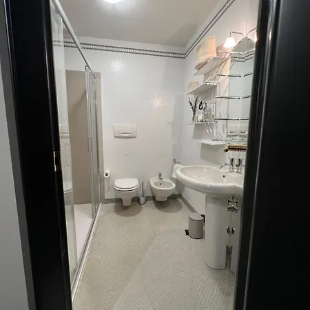 Palazzo Alm Guest house Como