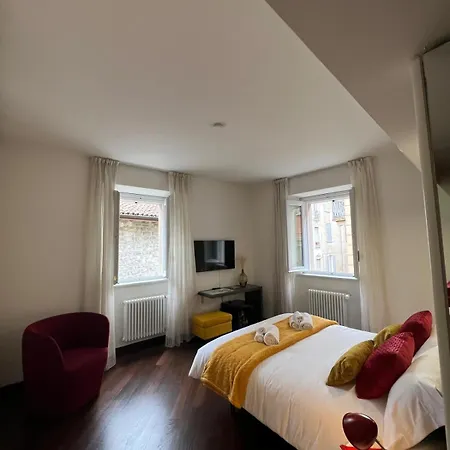 Palazzo Alm Guest house