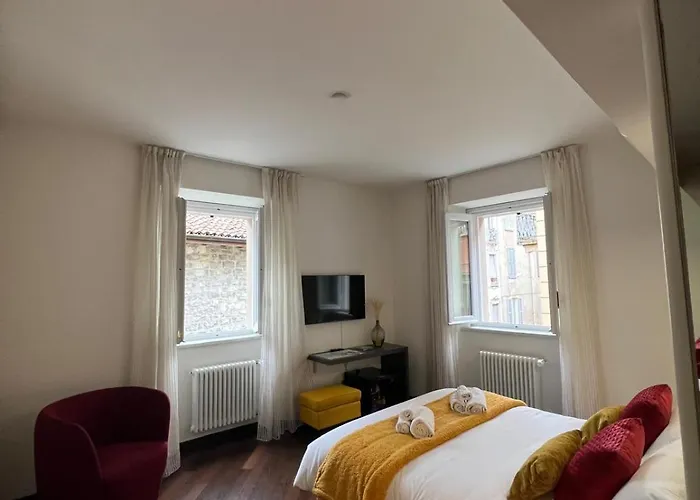 Palazzo Alm 招待所