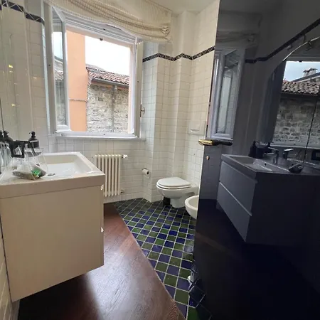 Palazzo Alm 3* كومو